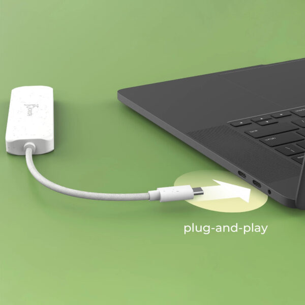 1ddae4e628d6ff37216b8862a7407f69.jpeg J5Create JCH342EW / JCH342 USB-C to 4-Port Type-C & Type-A Gen 2 Hub - White