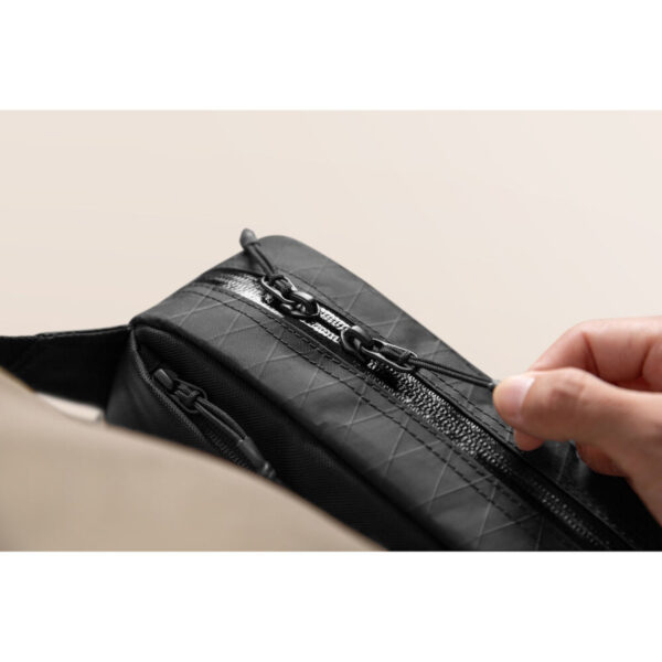 Tomtoc Aviator T35 X-PAC Chest Bag Medium 2.5L Sling Bag Men Crossbody Bag with RFID Protection Chest Bag - Beg Silang
